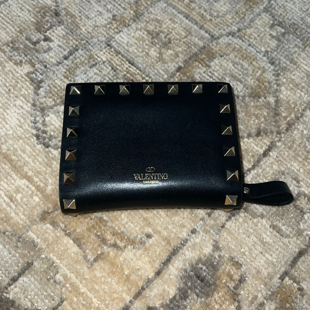 Valentino wallet